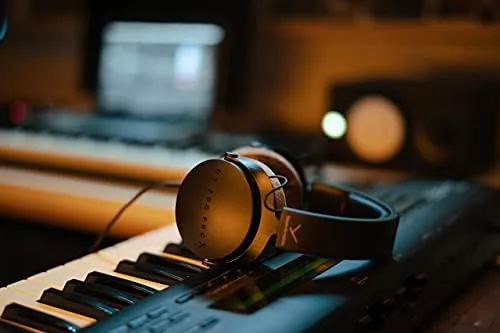 beyerdynamic DT 700 PRO X Studio Headphones