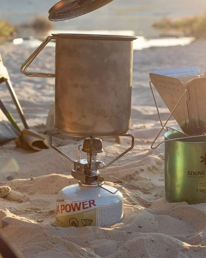 Snow Peak GigaPower Stove Auto, GS-100AR2-US, Automatic Igniter, Lightweight, Compact for Camping and Backpacking, Designed in Japan, Lifetime Product Guarantee