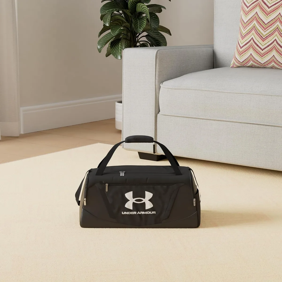 Under Armour Unisex-Adult Undeniable 5.0 Duffle, Black (001)/Metallic Silver, X-Small