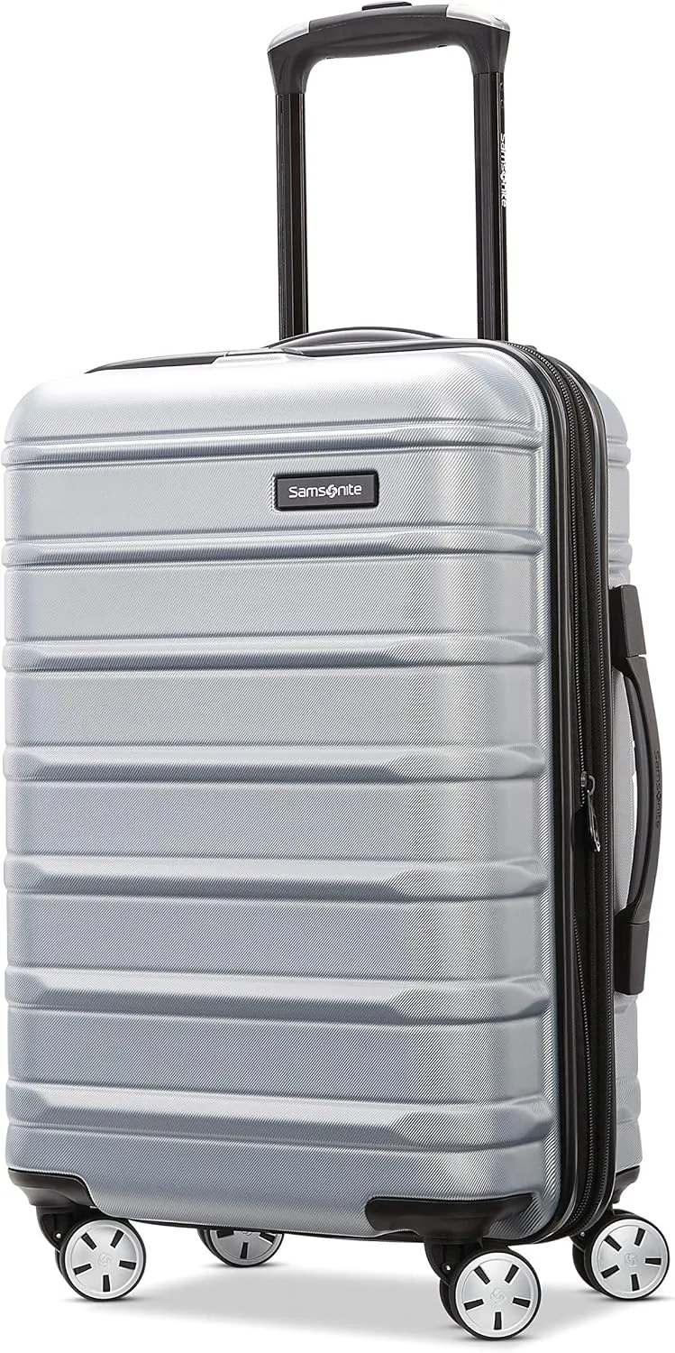 Omni 2 Airline Approved Carry-On Luggage – Stress-Free Size Meets 22x14x9" Requirements – For Fast Trips & Avoiding Baggage Fees – Dual 360° Spinner Wheels, USB Power Hub, Expands 1.5” – Silver